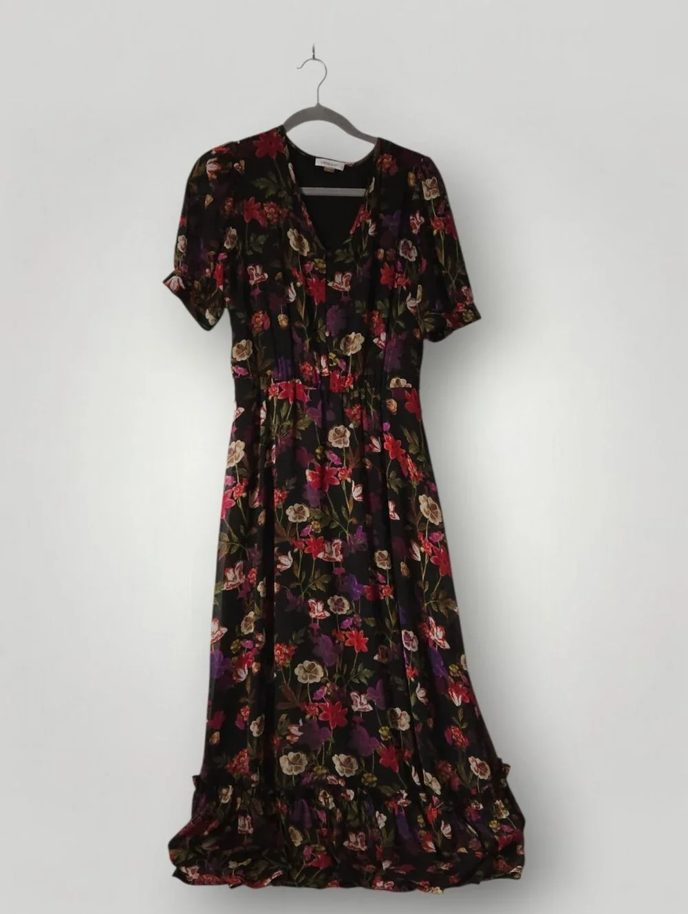 Calvin Klein 4 Black Floral Chiffon‎ Maxi Dress Short Sleeve V-Neck Ruffle Hem